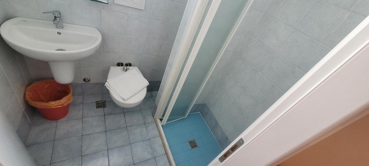Hotel Santiago Rimini Eksteriør bilde