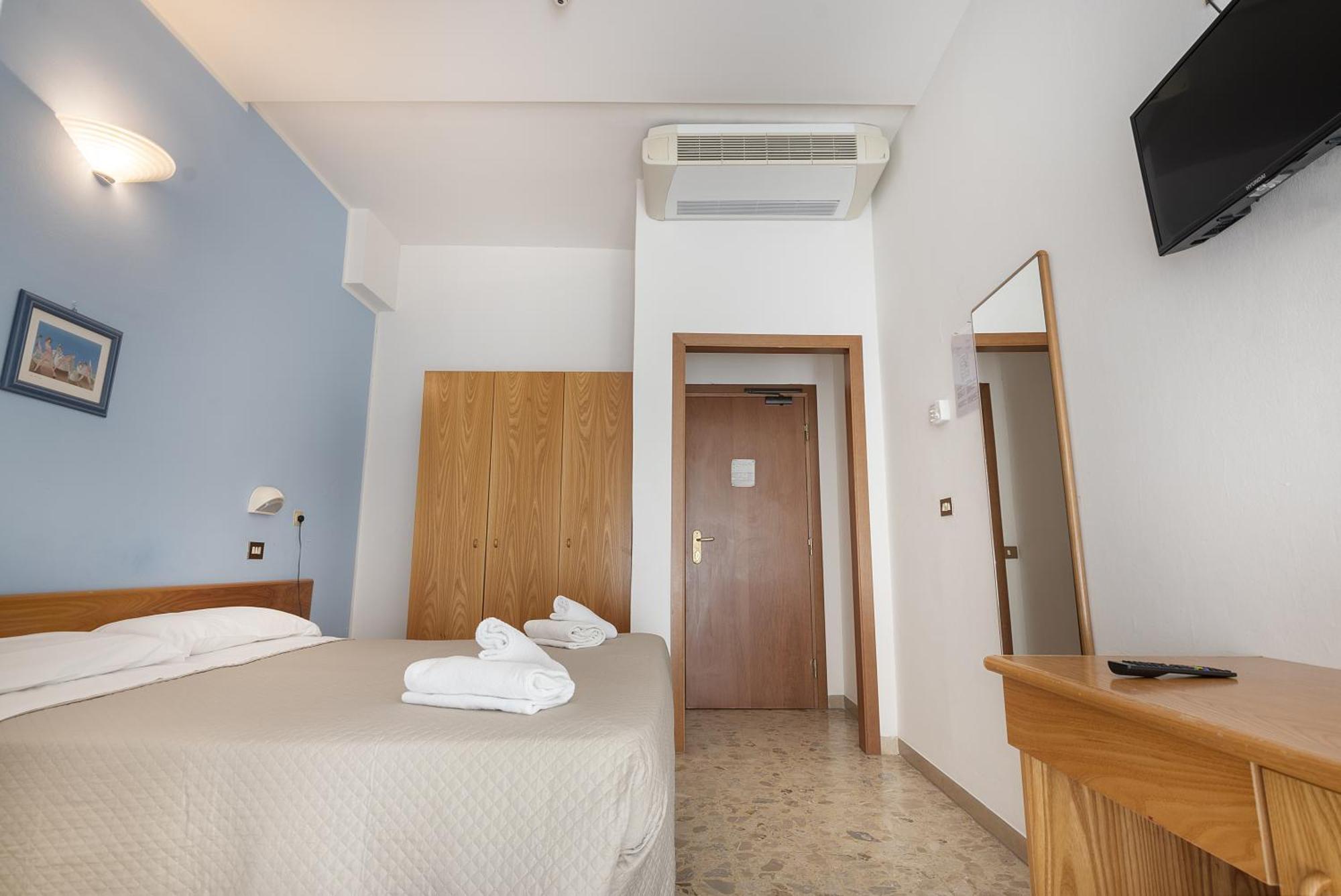 Hotel Santiago Rimini Eksteriør bilde