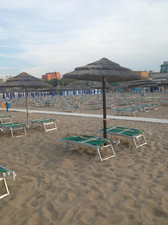 Hotel Santiago Rimini Eksteriør bilde